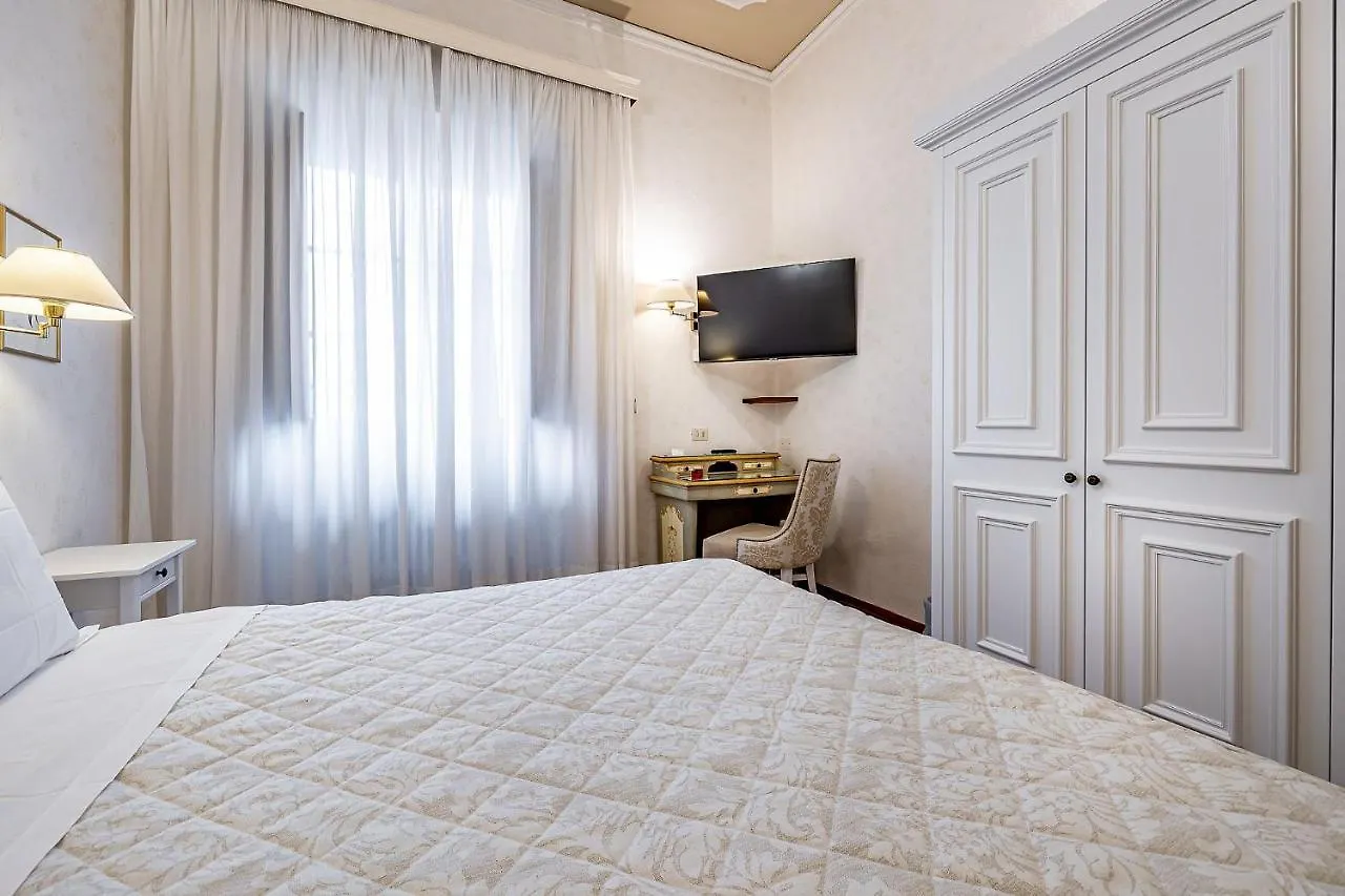 Hotel Alessandra Florence 2*,  Italië
